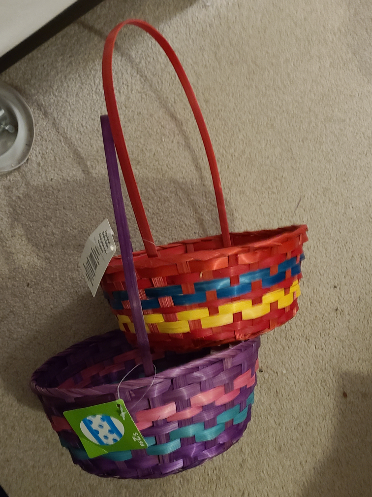 Easter baskets image indicator(2)