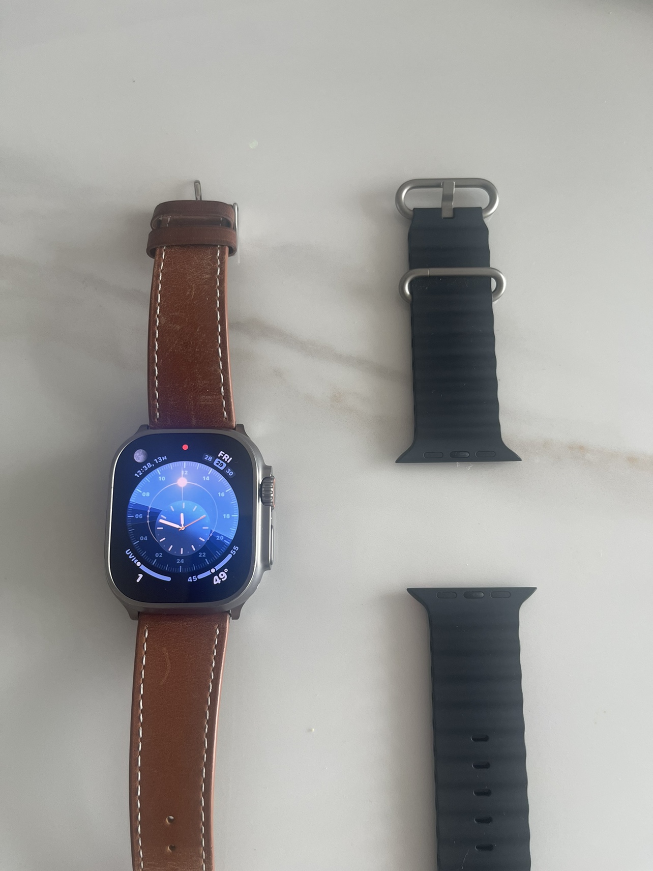 Apple Watch Ultra GPS + Cellular 49mm Titanium - photo 2