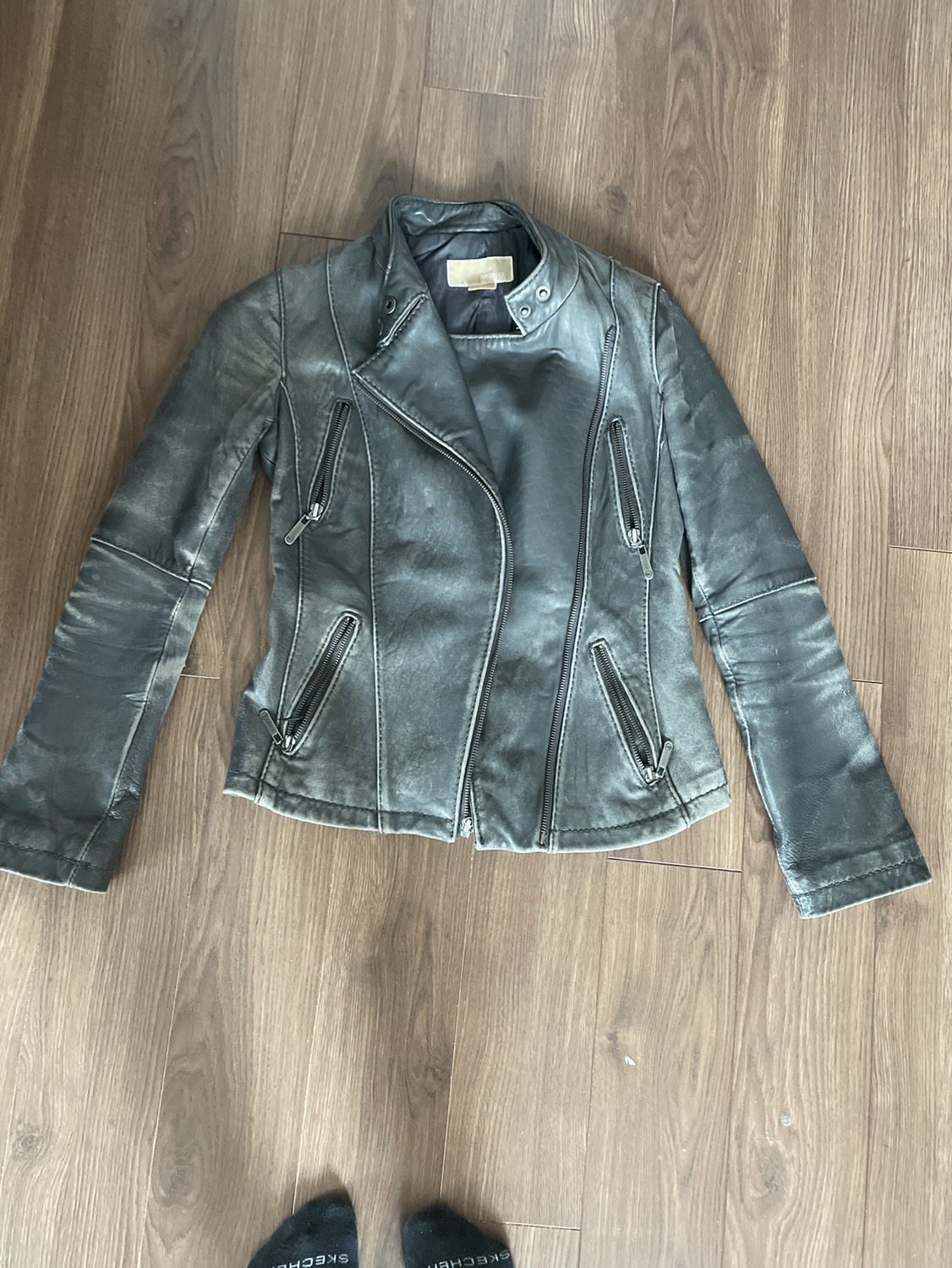 Michael kors leather jacket image indicator(3)