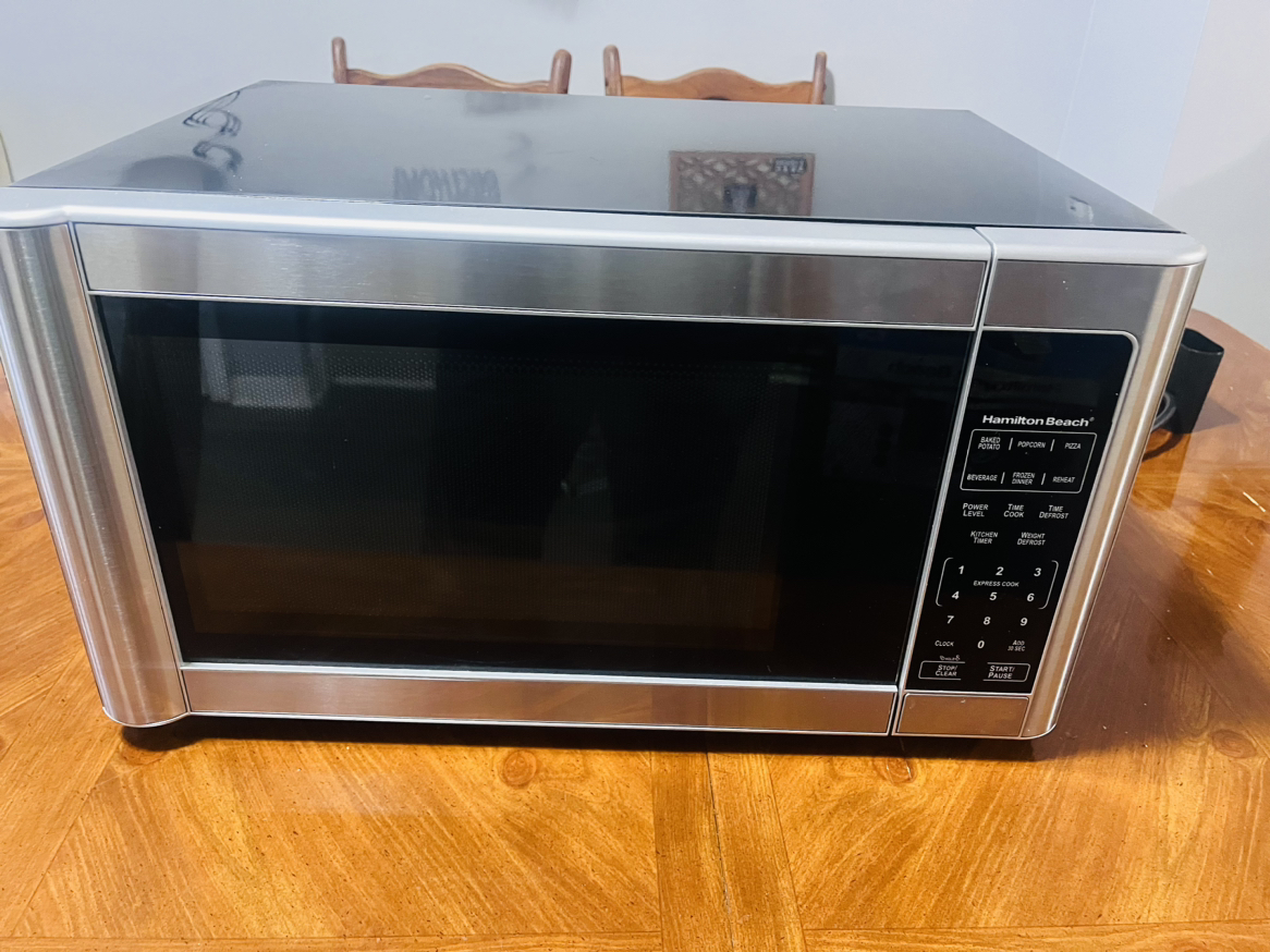 Hamilton Beach 1.1 cu.ft. Stainless Steel Microwave - photo 4