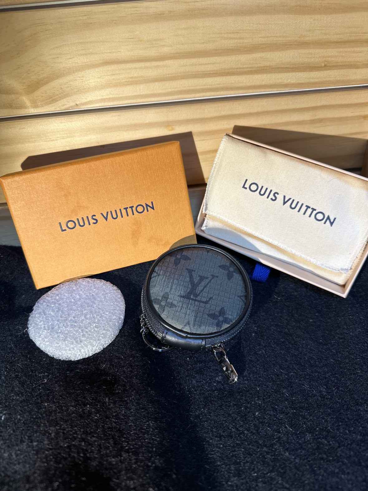 LV key holder