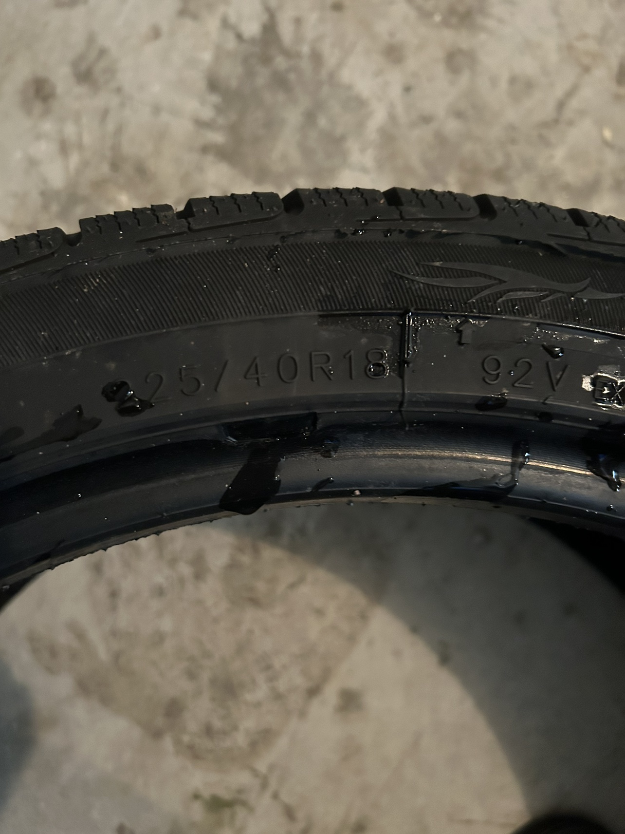 Two winter tires image indicator(2)