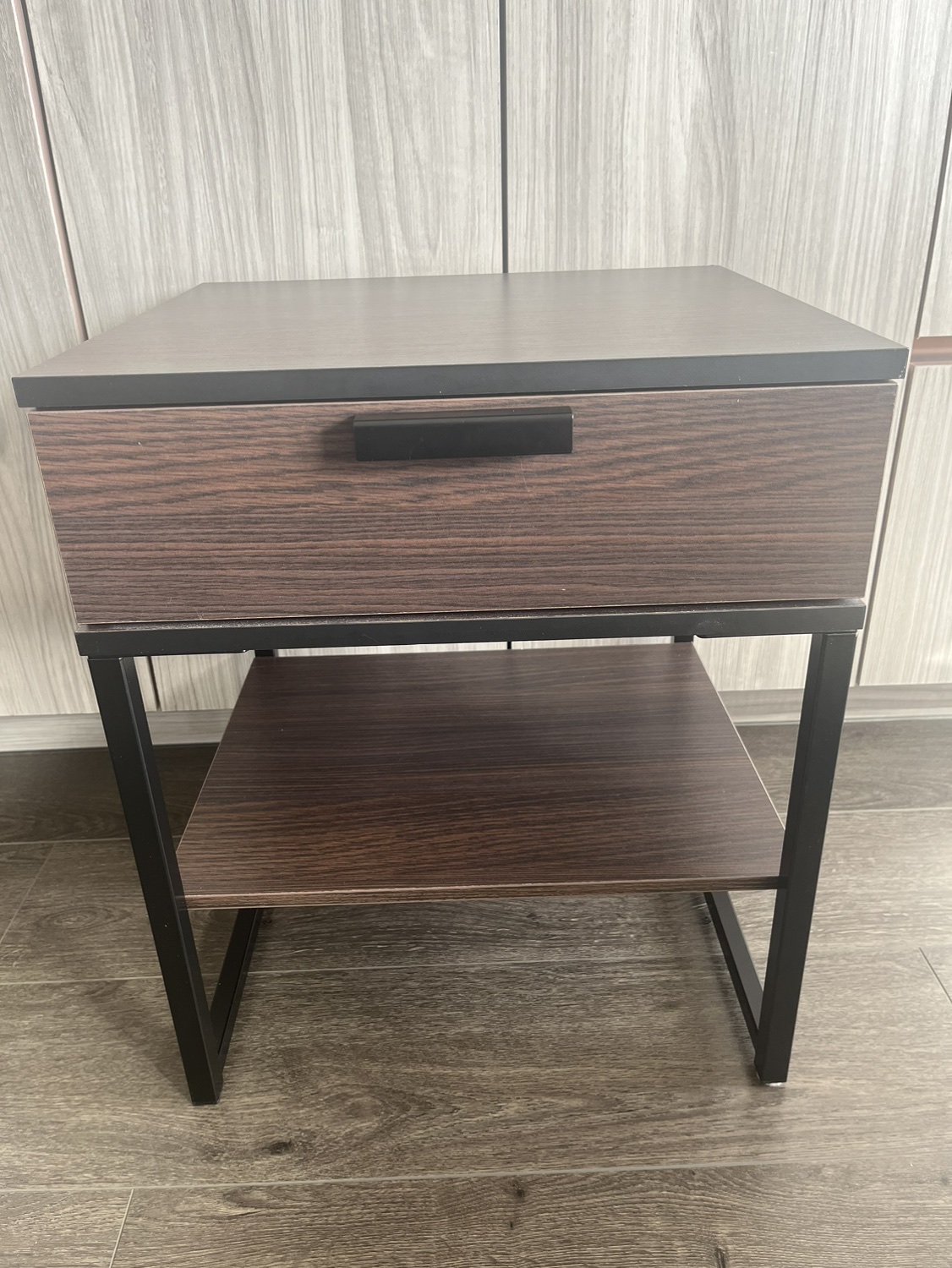 Nightstands x2 thumbnail