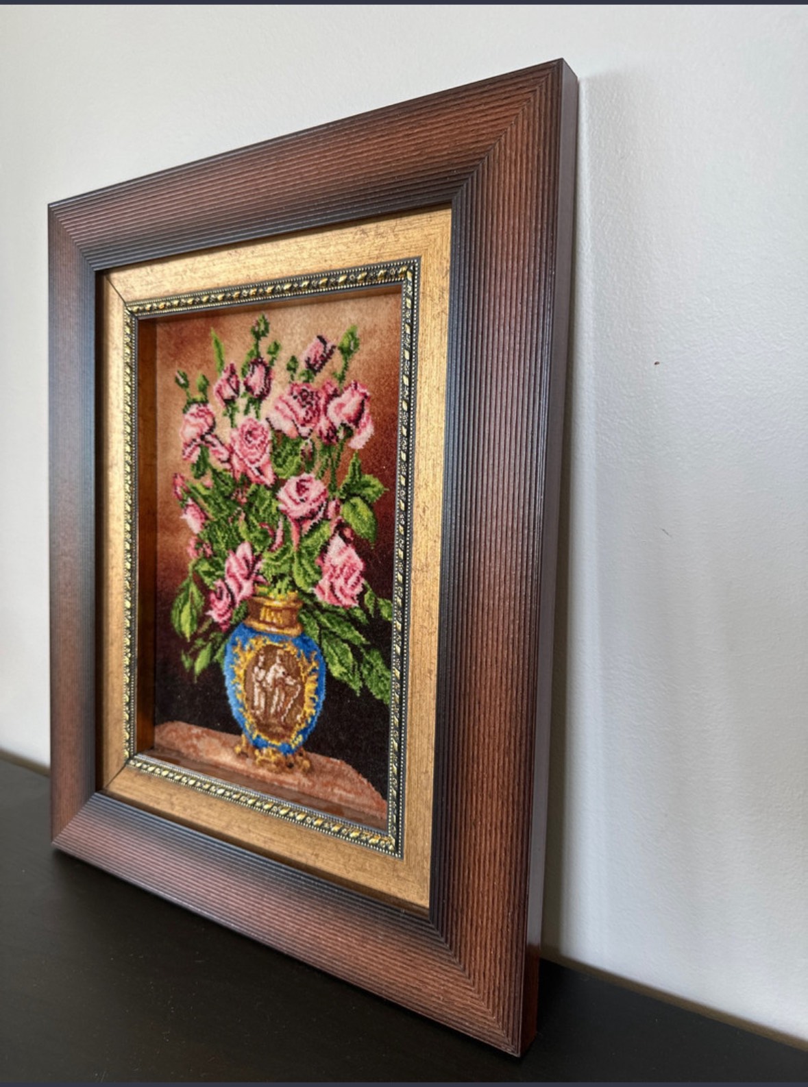 Floral carpet wall frame (New) - photo 2