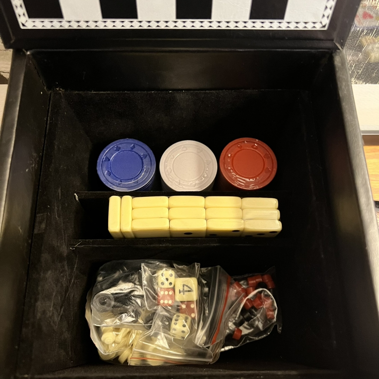 New Game Set in Faux Leather Storage Box - photo 3