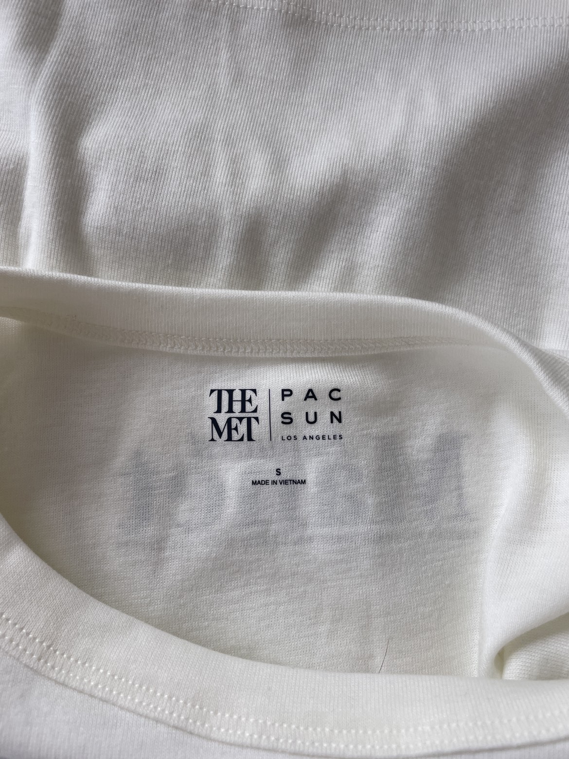 New The Met x PacSun Manet Baby T-Shirt - photo 3