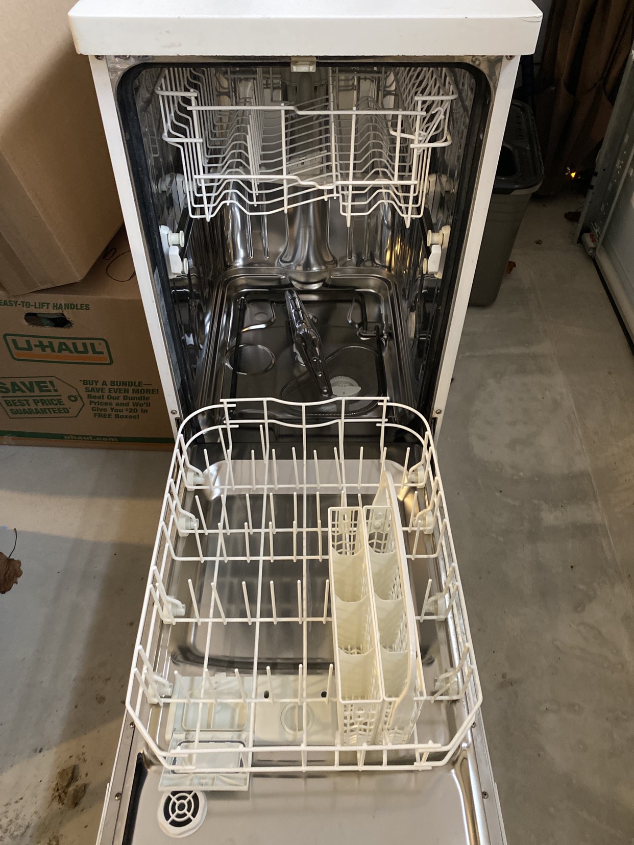Apartment size dishwasher - photo 2
