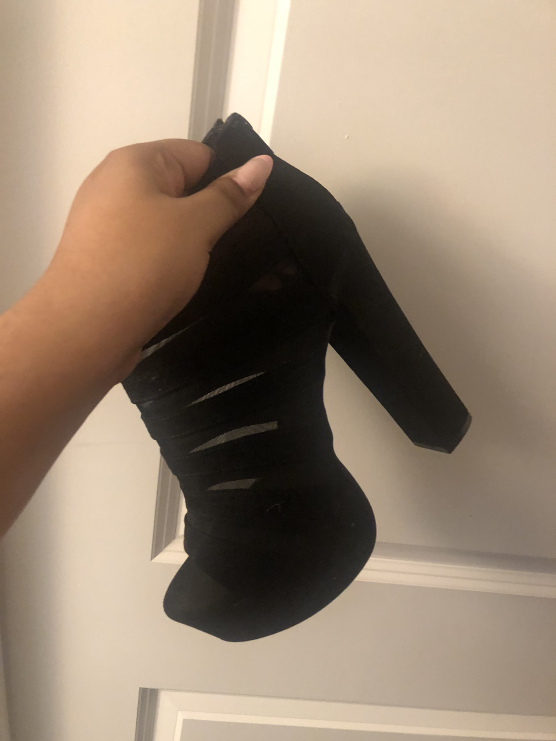 High heel boots