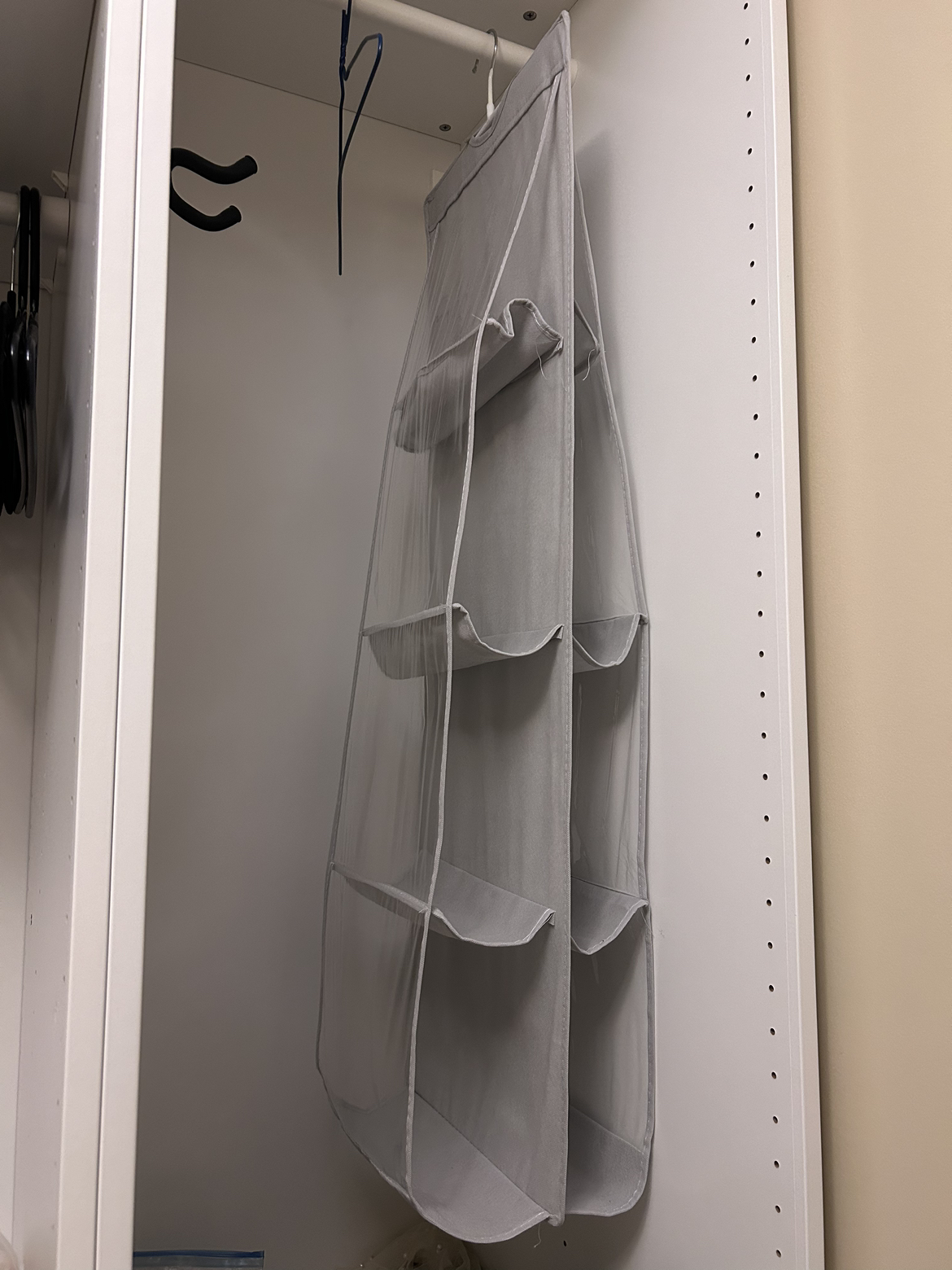 Hanging Handbag organizer thumbnail