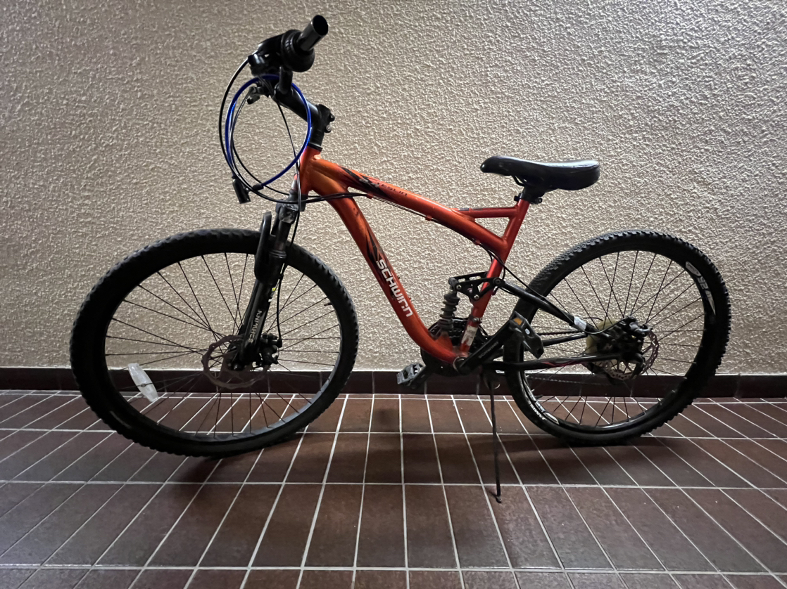Mountain Climbing Bicycle ( Used) image indicator(3)