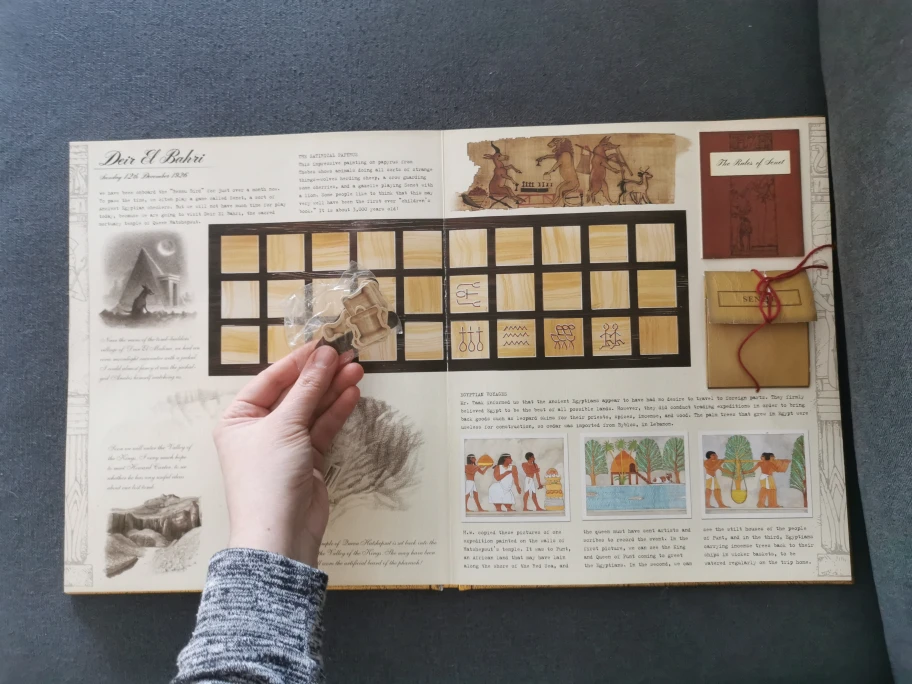 Two Interactive EGYPT Books image indicator(10)