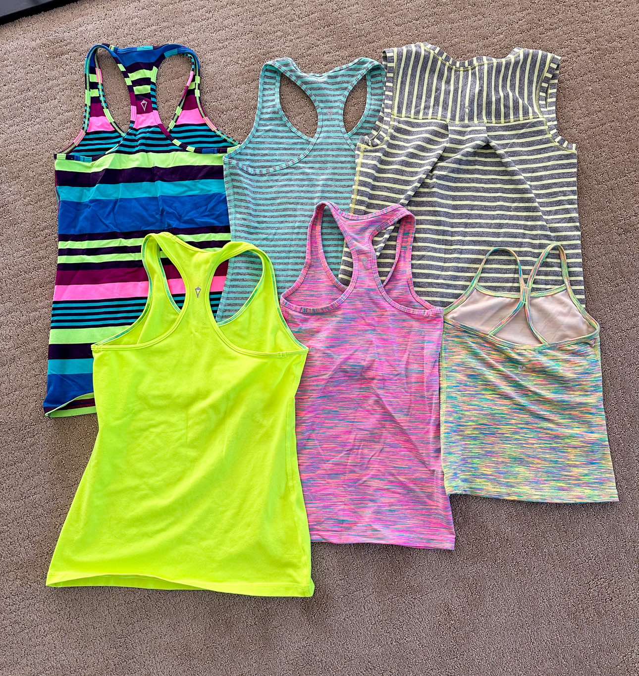 Ivivva & Triple Flip Tops image indicator(2)