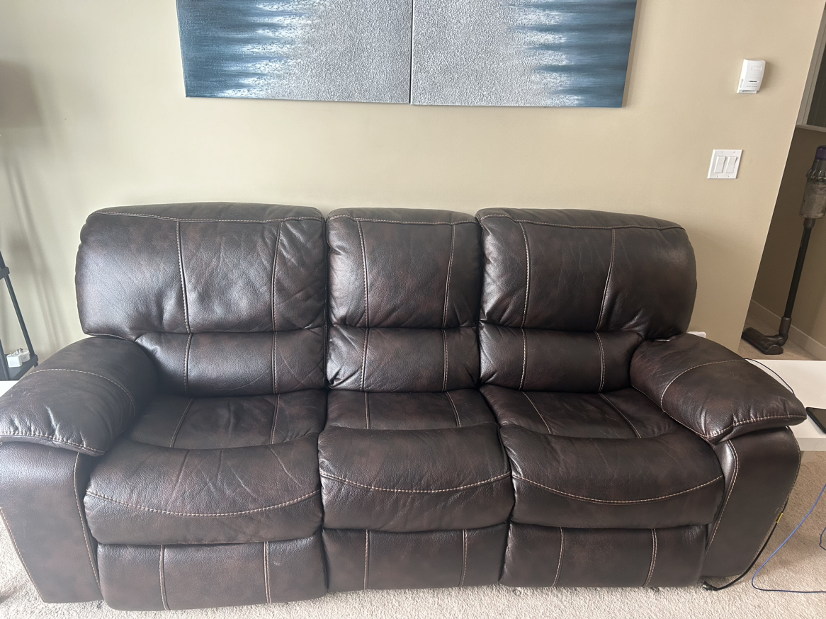 Reclining couch