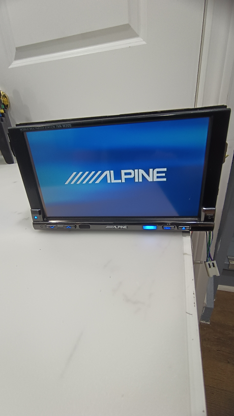 ALPINE     IVA-W205 thumbnail