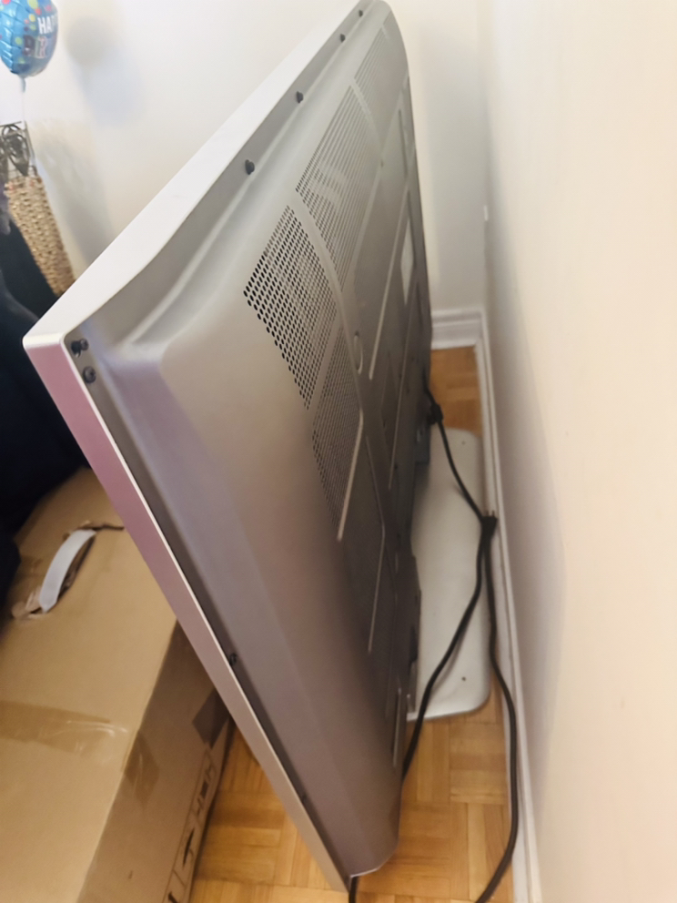 50 inch Panasonic Plasma TV - photo 2