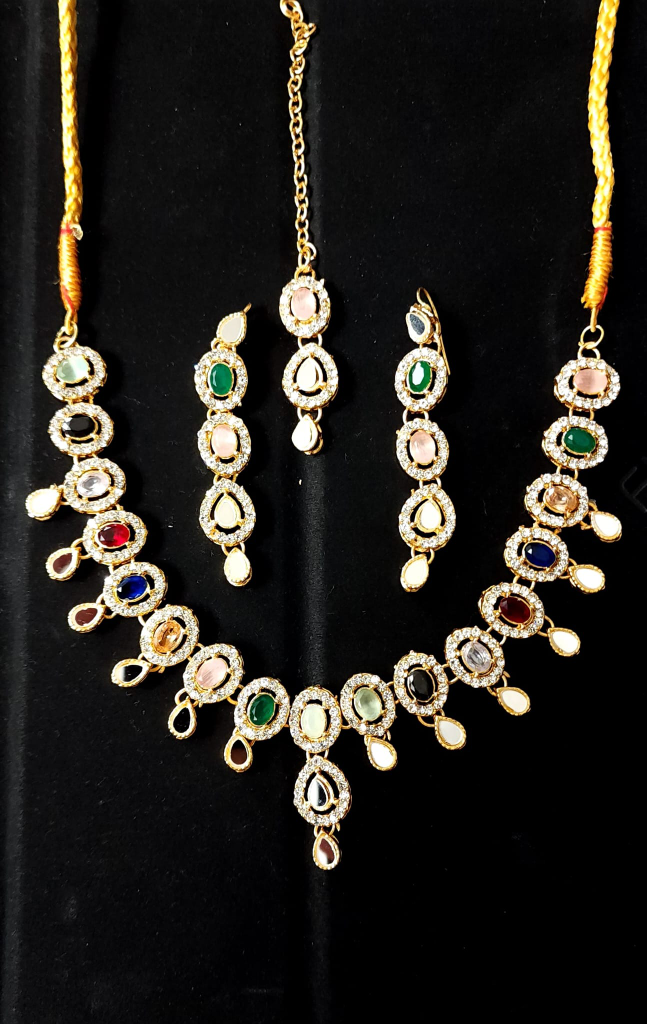 beautiful necklace with teeka thumbnail