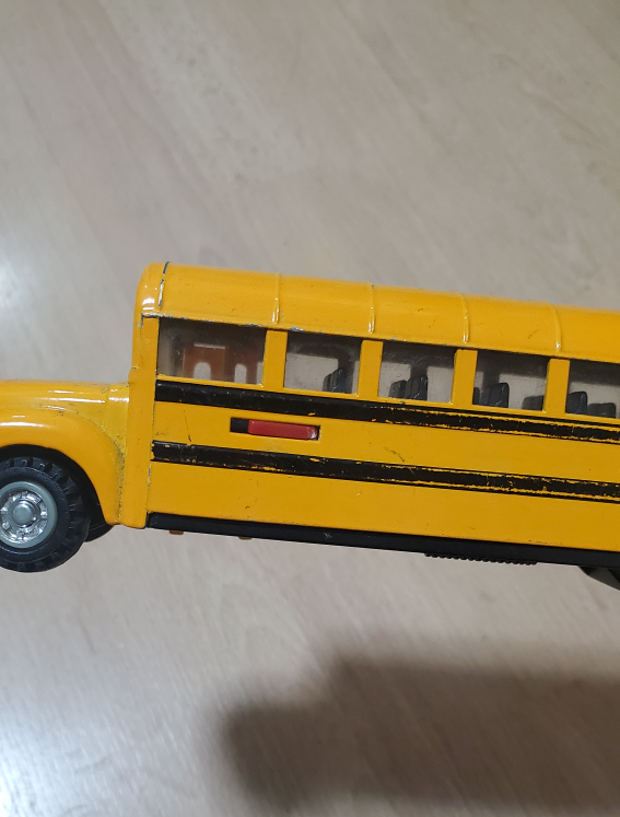 School Bus toy #freecycle image indicator(2)
