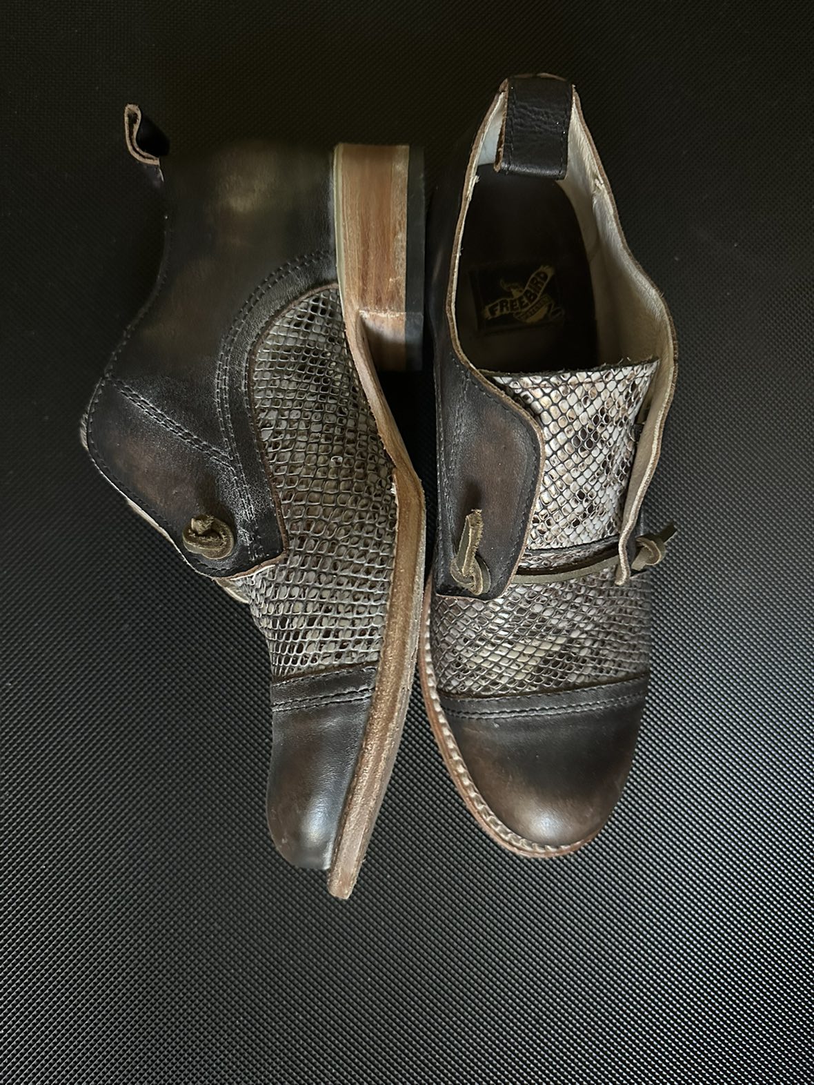Loafers women’s size 7 by Freebird - photo 2