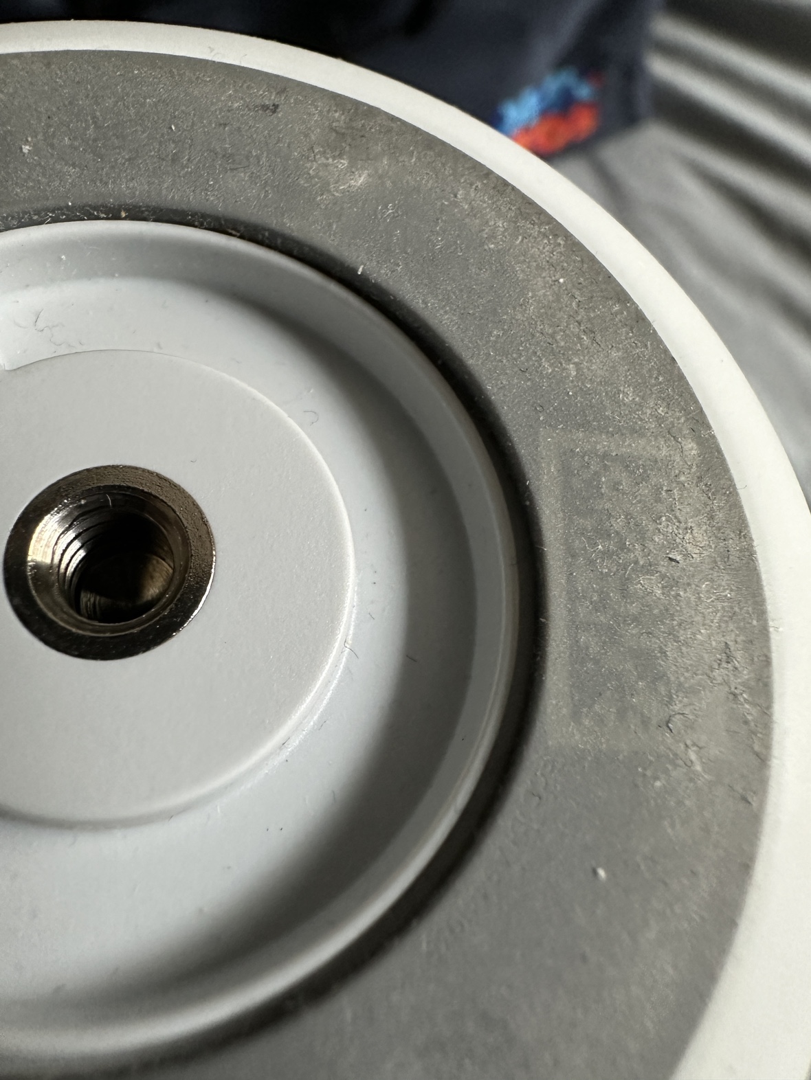 Bose revolve speaker with base - photo 3