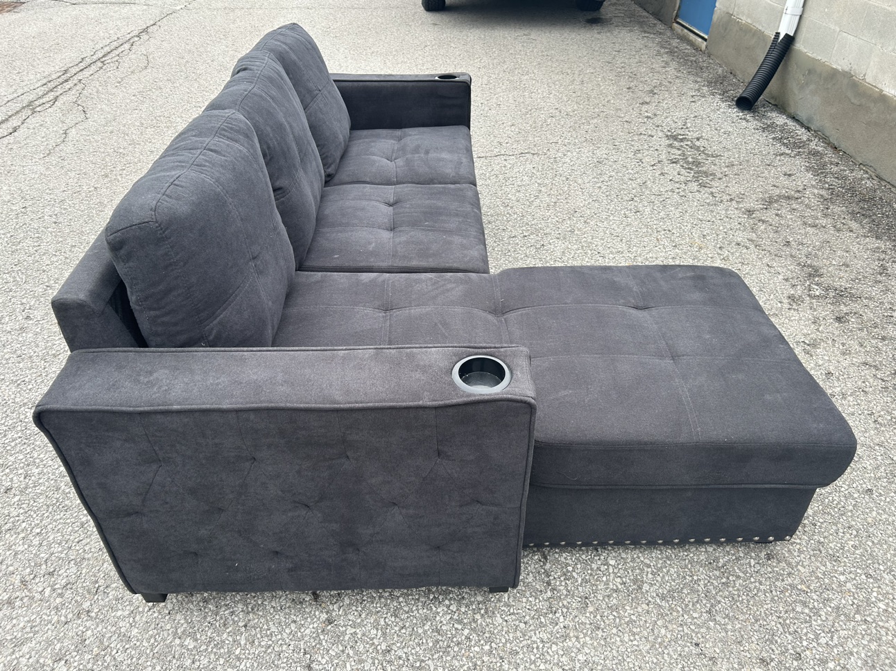 FREE DELIVERY• DARK GREY SECTIONAL COUCH / SOFA BED w/ STORAGE - photo 5