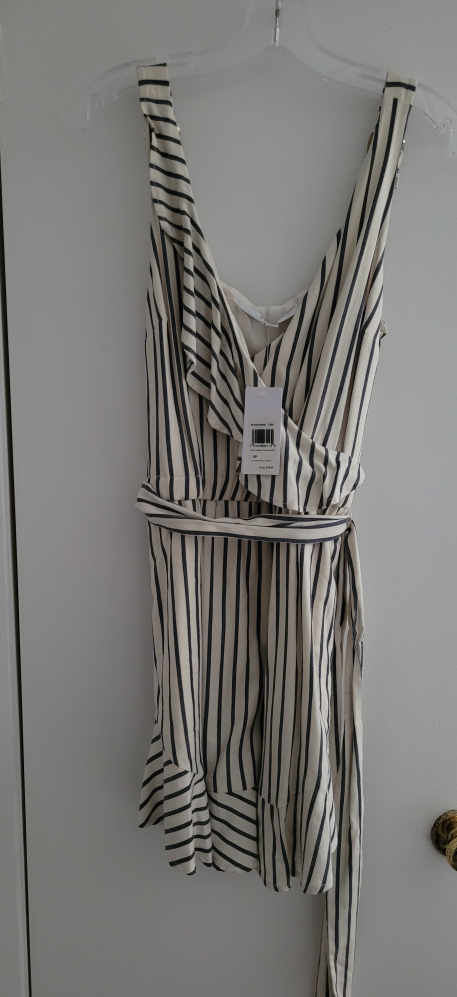 BNWT Guess Faux Wrap Dress Size Small