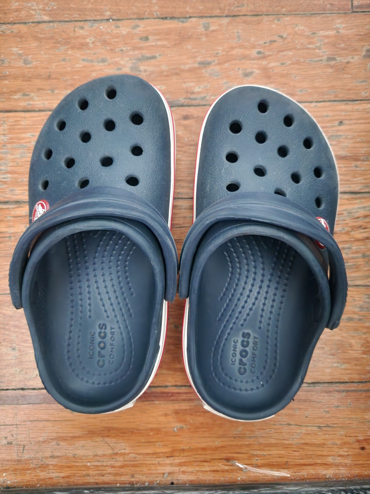 crocs size 9 #freecycle