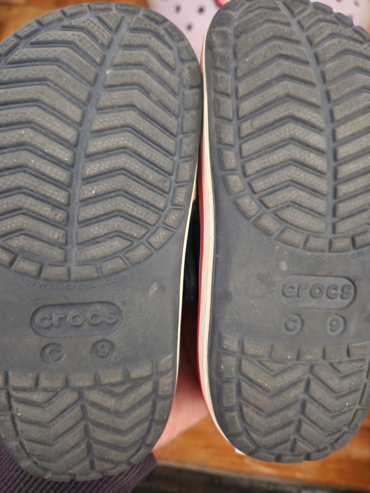 crocs size 9 #freecycle - photo 2