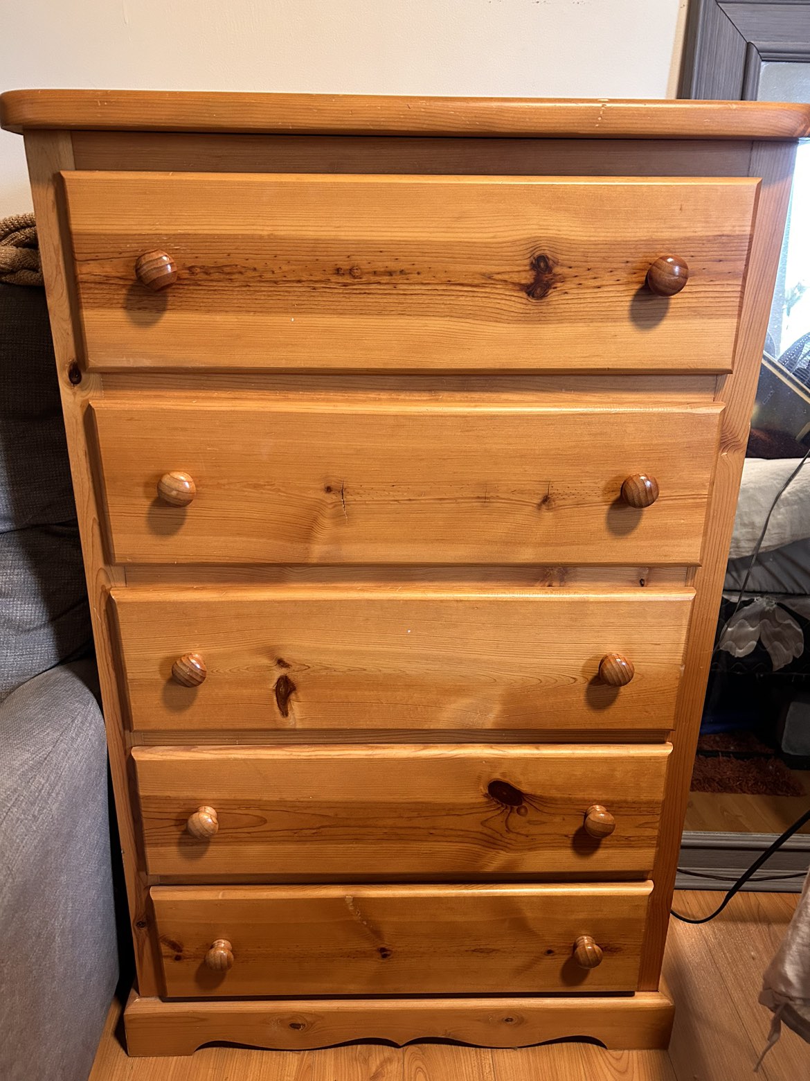 Pine Dresser