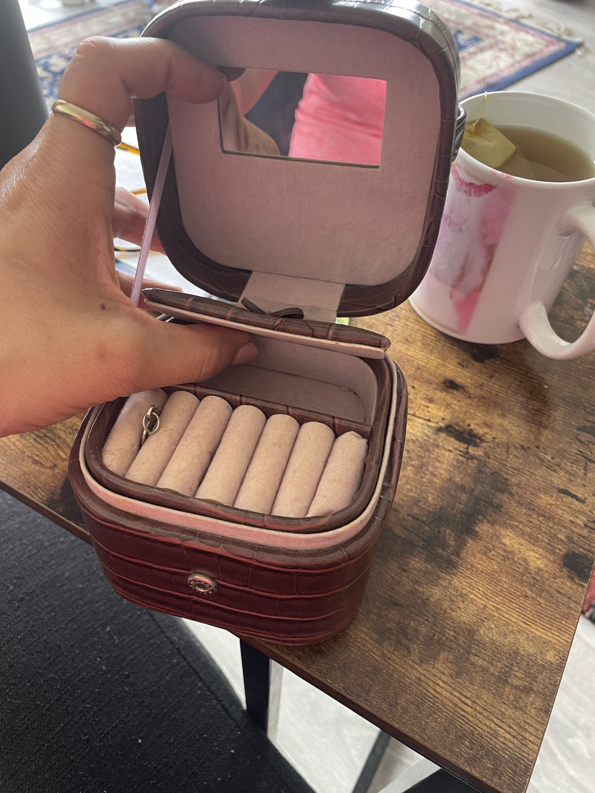 Jewelry box l image indicator(9)