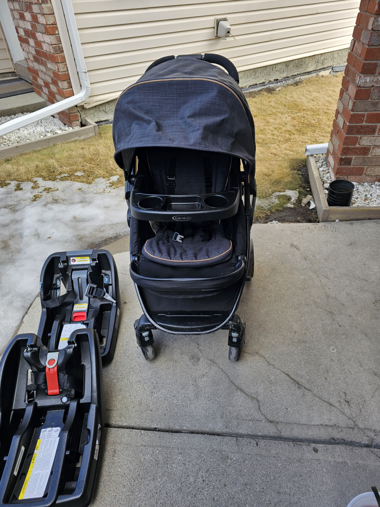 graco modes stroller with click and connect carseat