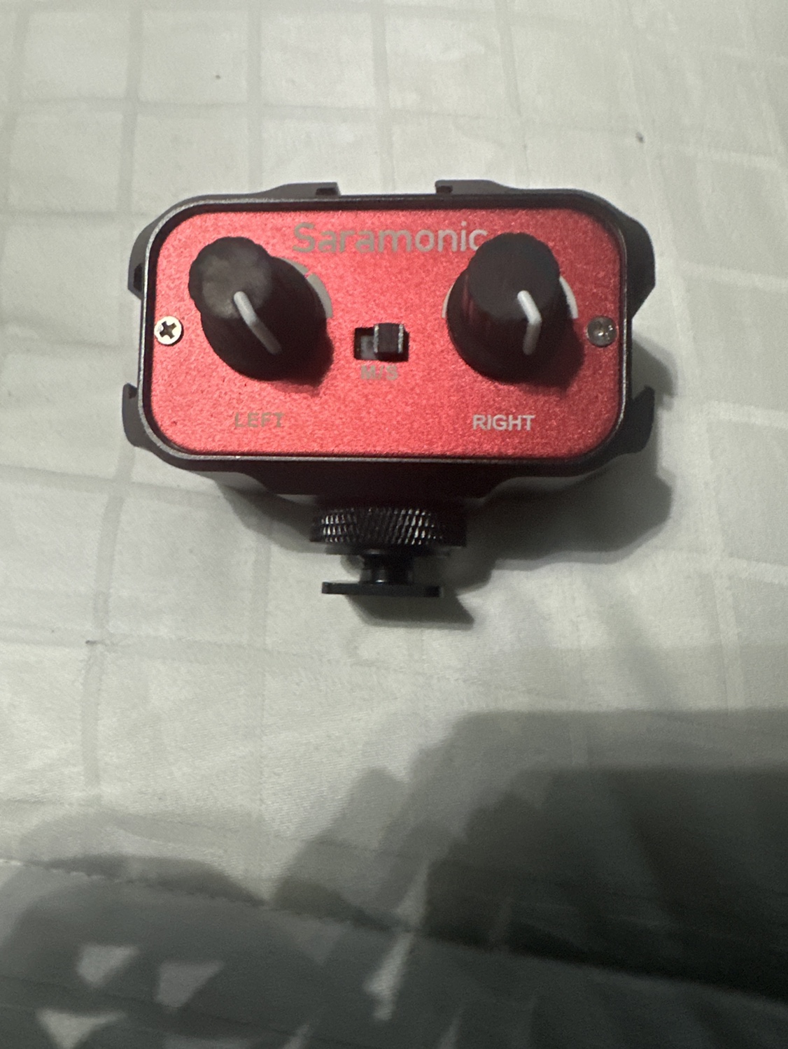 Saramonic Universal Microphone Audio Adapter