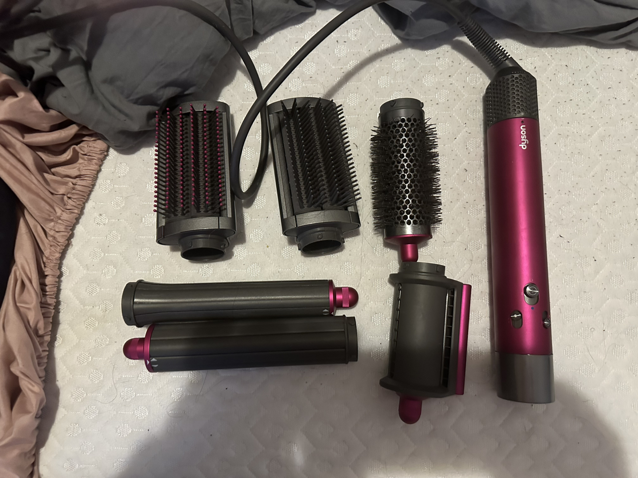 Dyson air wrap - photo 2