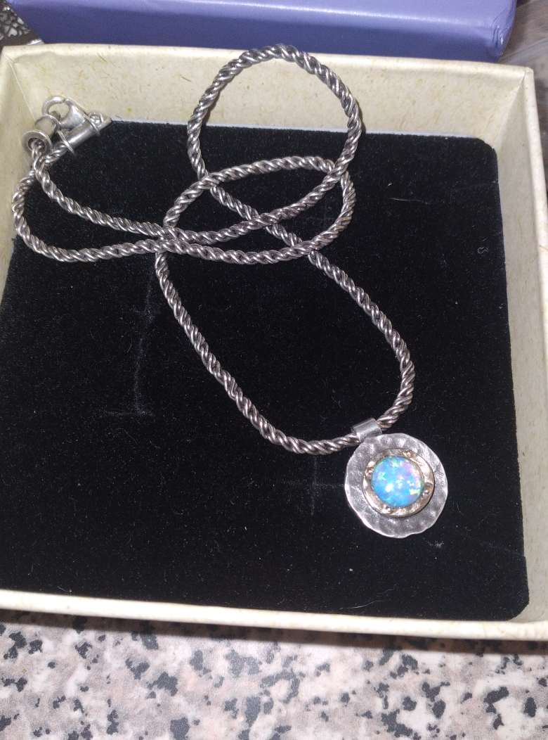 vintage silver 925 chin and pendent thumbnail