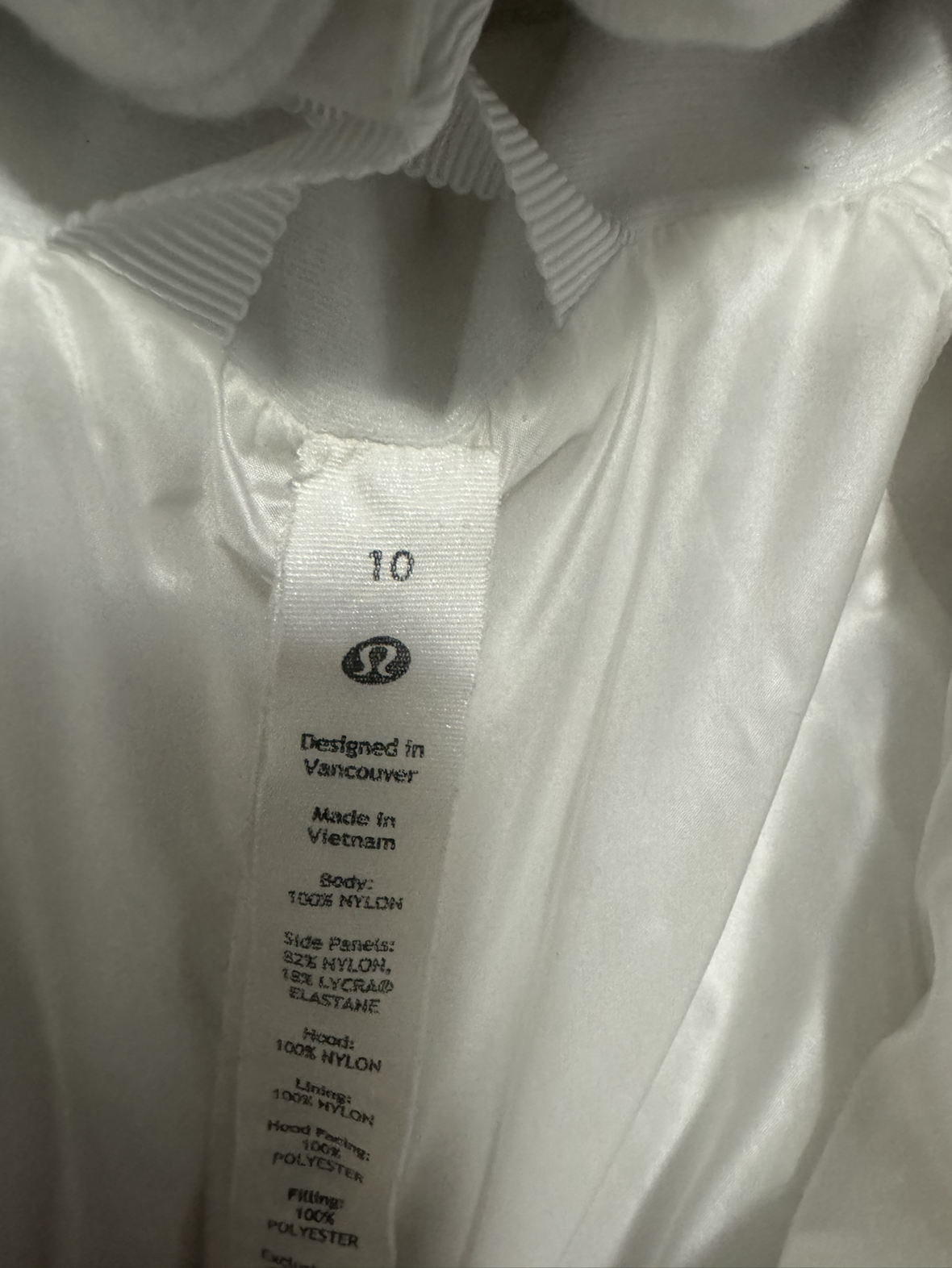 Lululemon jacket - photo 2