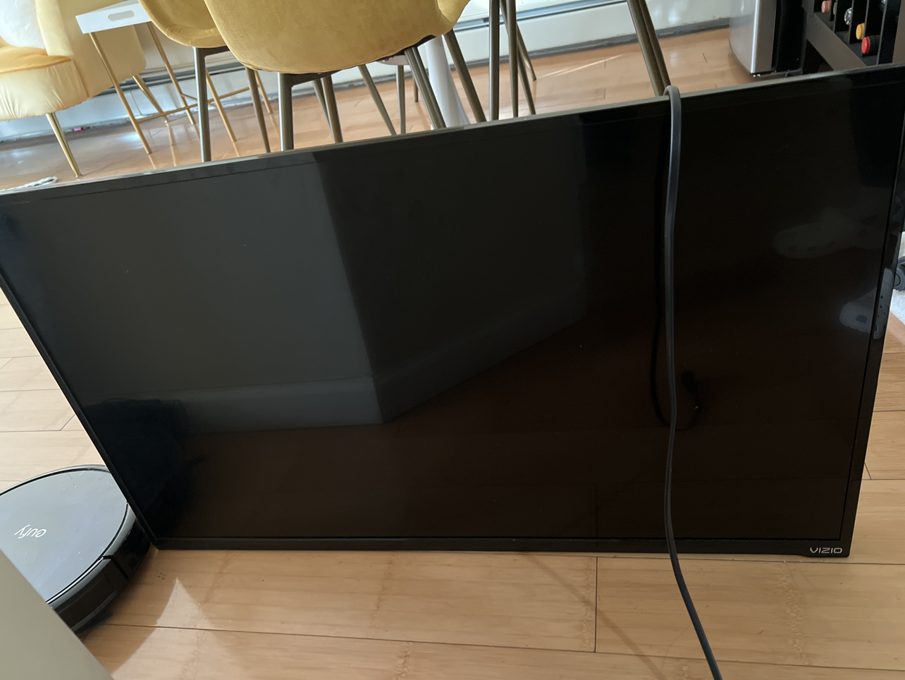 Vizio 32” TV thumbnail