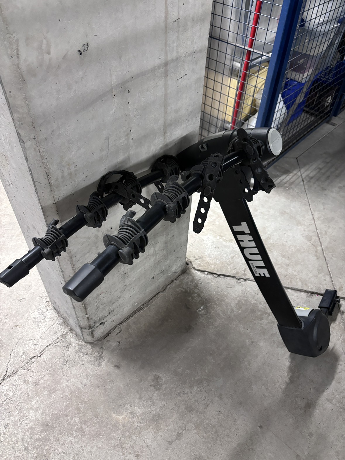 Thule 4 bike rack