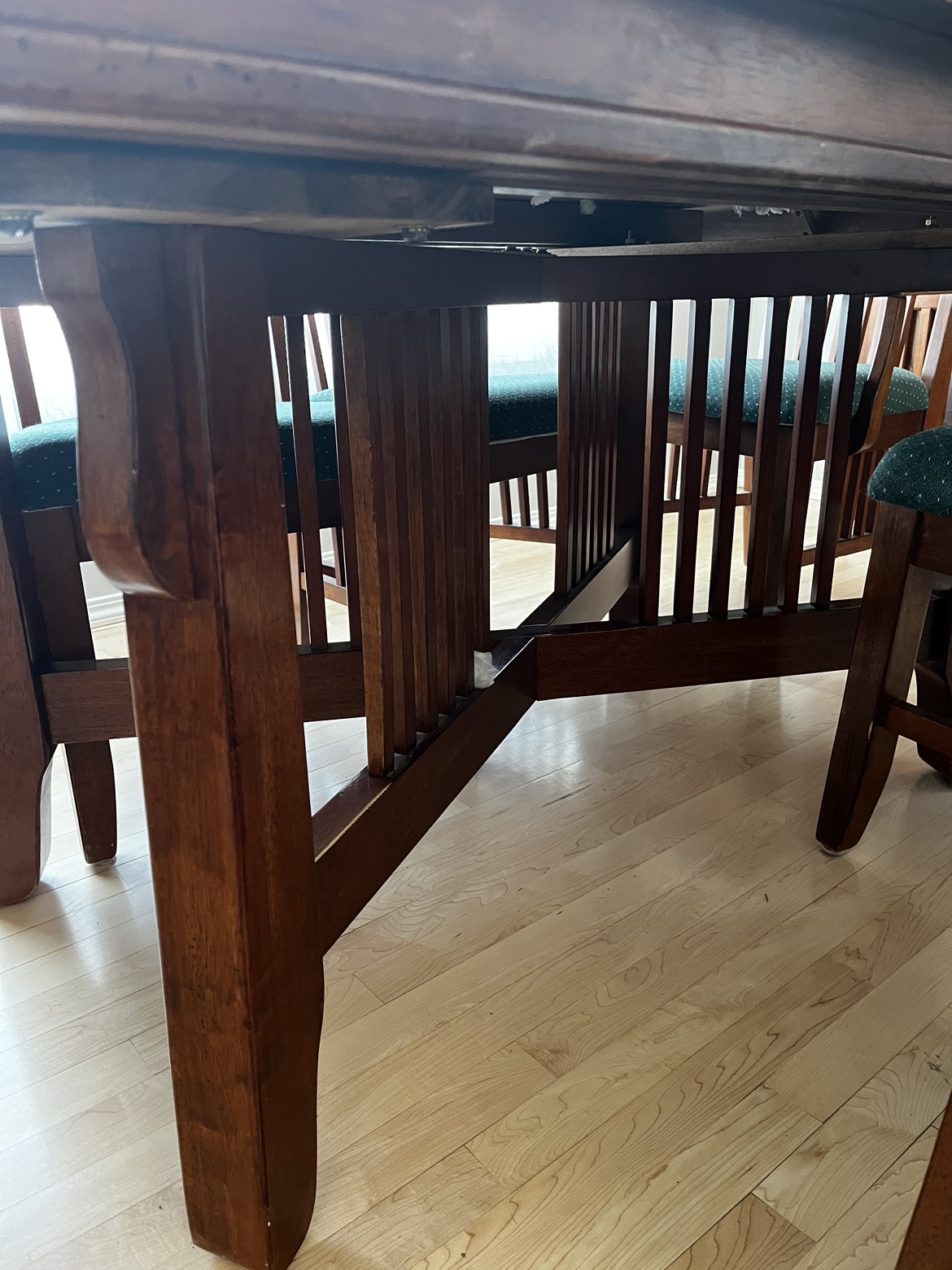 Dining set with 8 seats