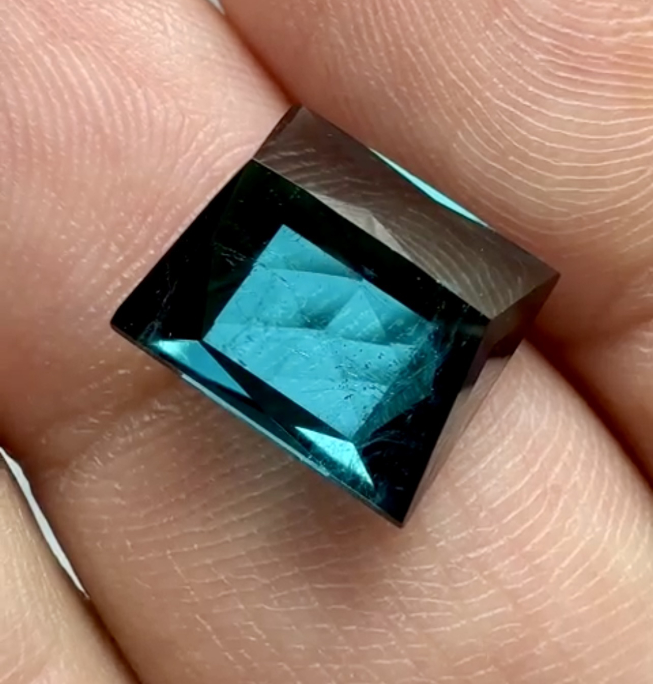 Very rare 6.75carats INDICOLITE TOURMALINE - photo 3