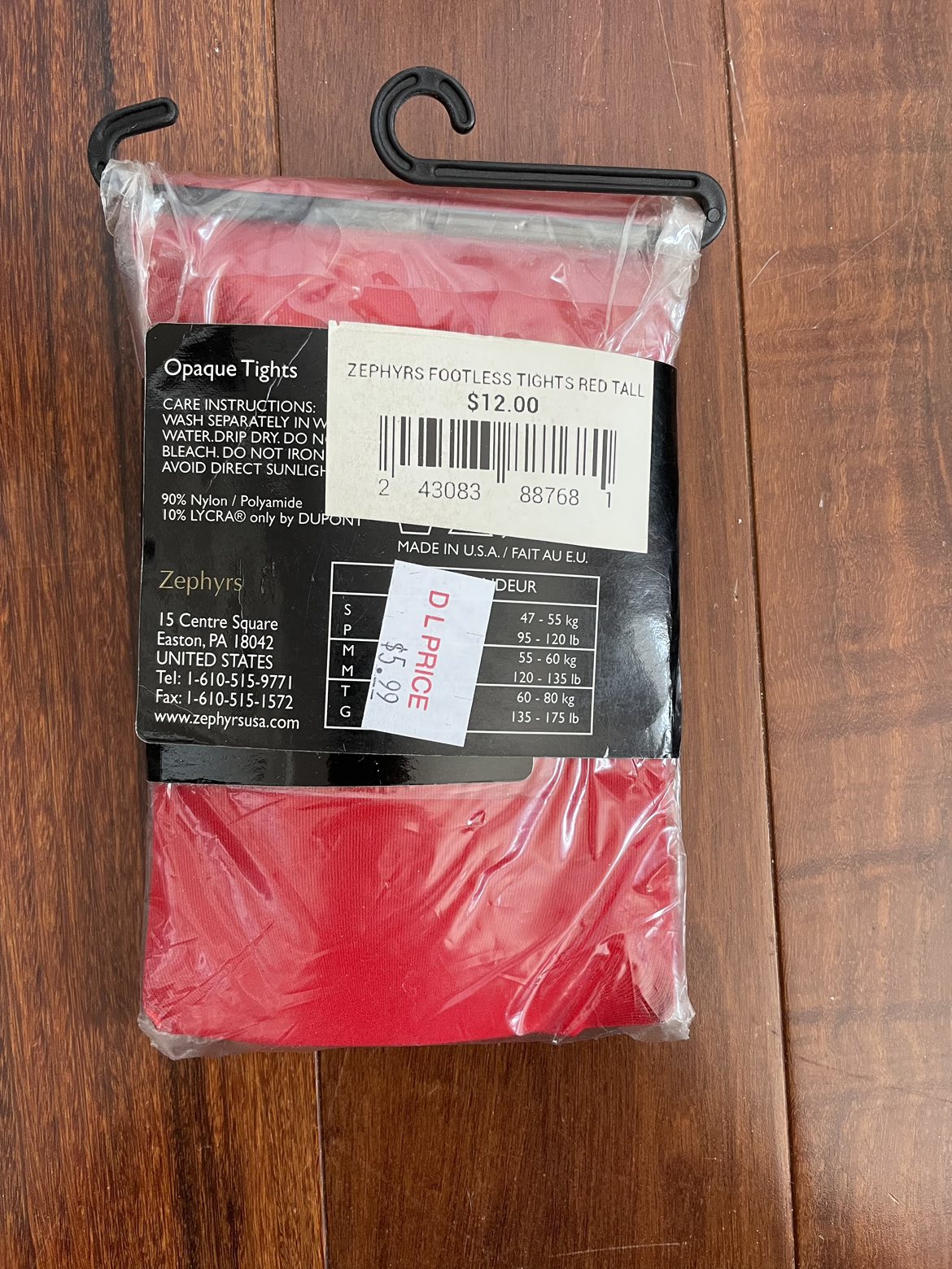 Variety pack of red tights - 2 for $5 or 1 for $3🎃 image indicator(3)