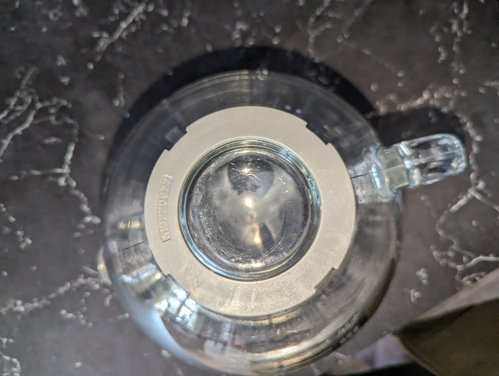 Kitchen Aid Glass 12 Cup/ 96 Oz Mixing Bowl #W10220977 - photo 3