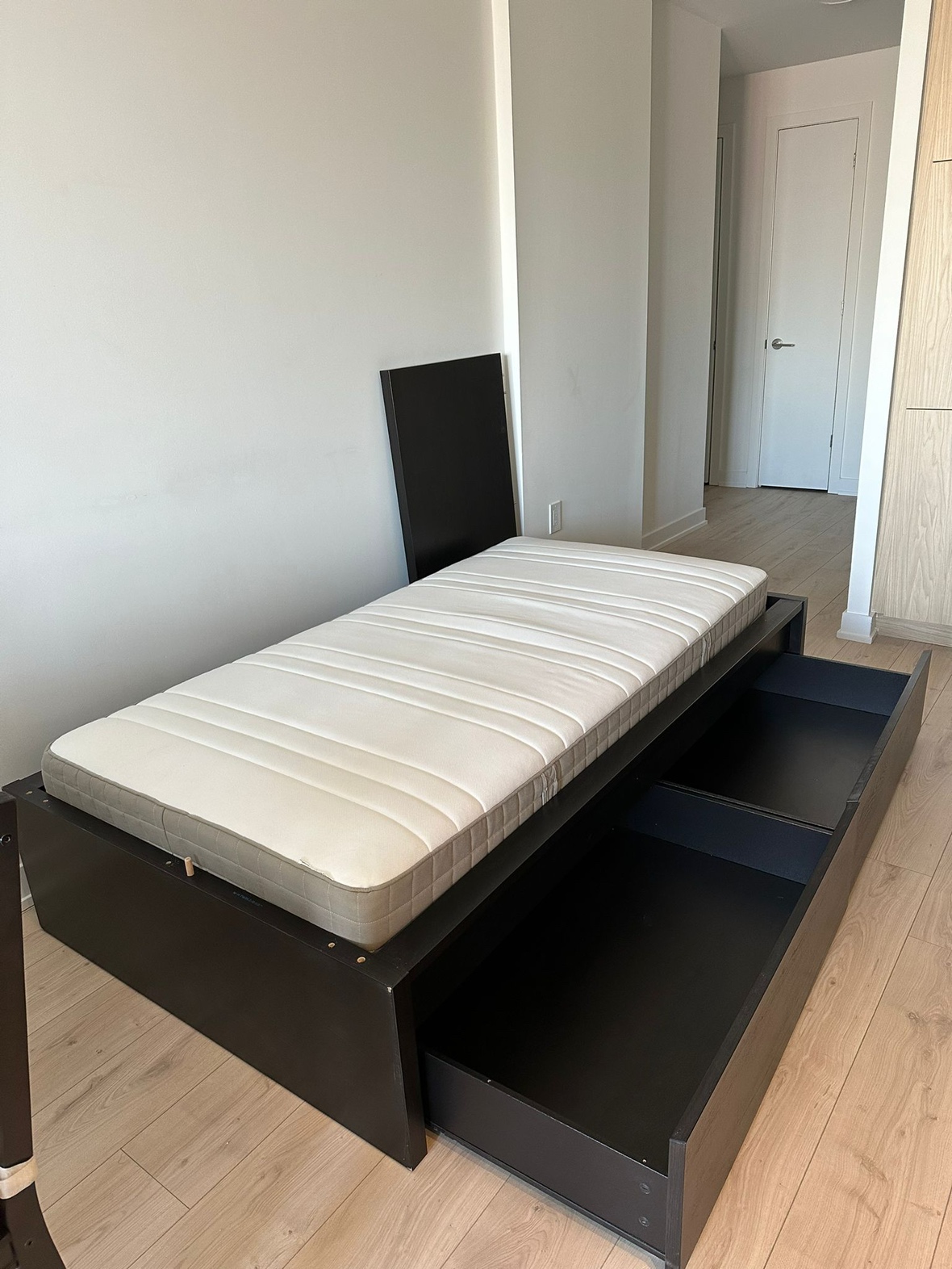 IKEA Twin Bed + Mattress - photo 2