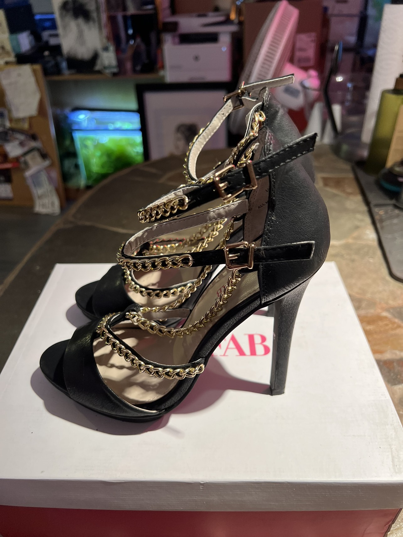 Just Fab Lysandra Black Heels (Women’s 8)(LNIB) image indicator(4)