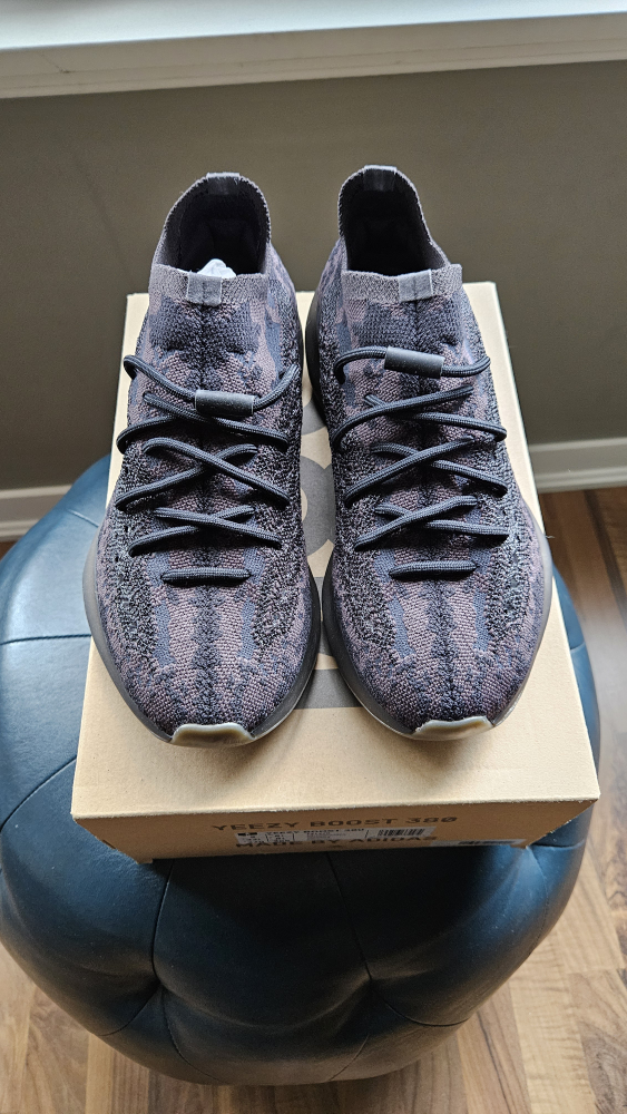 Adidas Yeezy Boost 380 - ONYX - photo 2