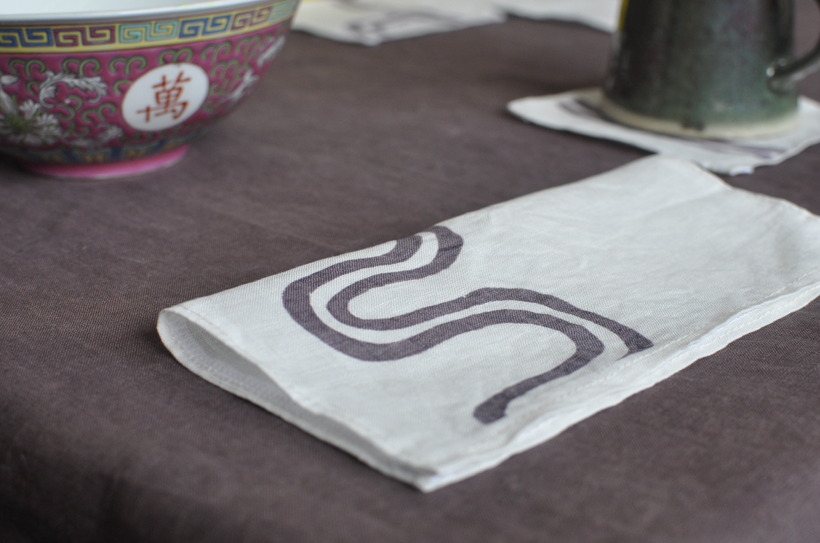 Dinner Linen Napkin thumbnail
