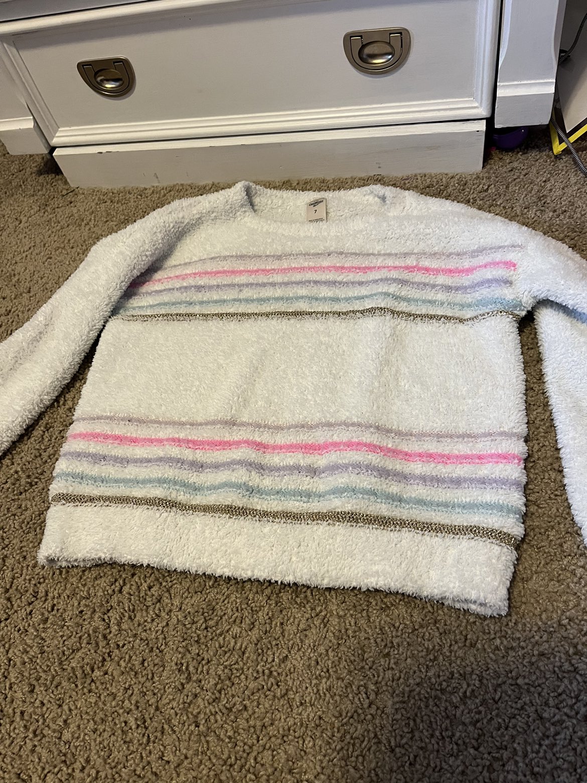 A lot Sweaters size 7 girl image indicator(2)