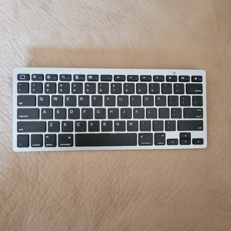 New Bluetooth Keyboard for Mac/Macbook/iPad