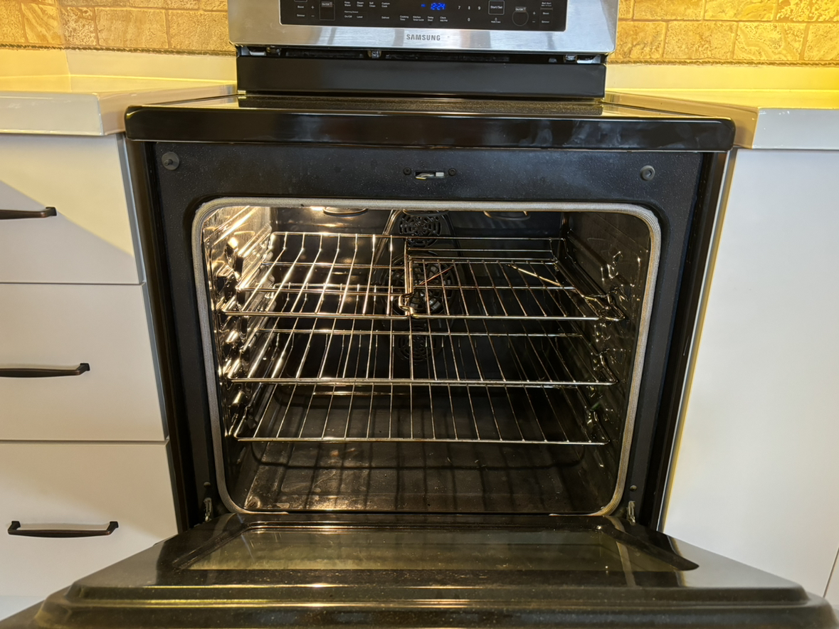 30 inch Samsung oven - photo 4