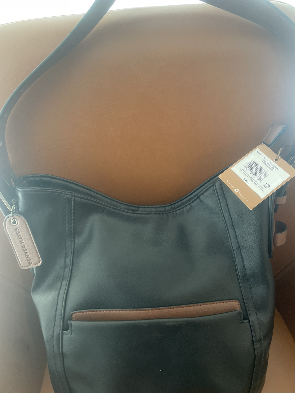 Brand new Denver Hayes Handbag with Contrast Strap image indicator(3)