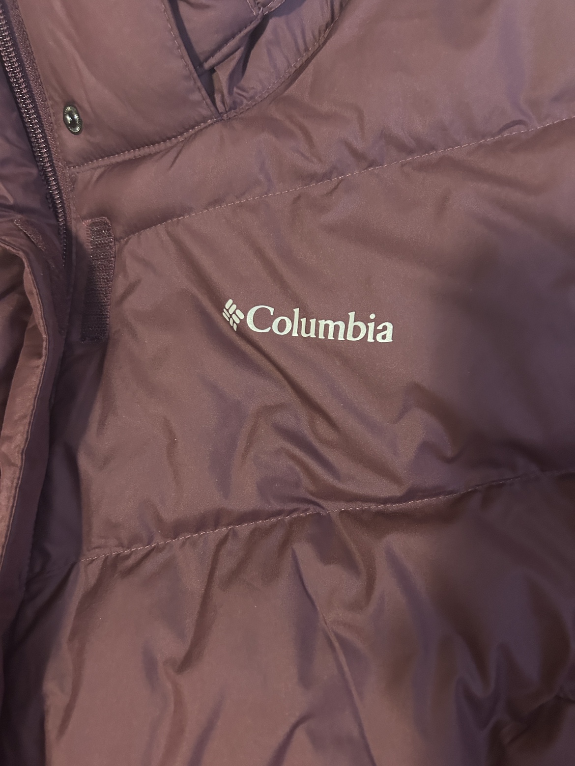 Women’s Columbia Winter Jacket image indicator(3)