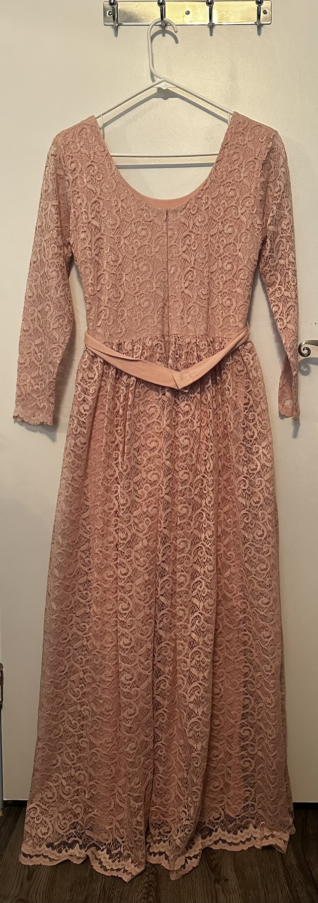 Women’s Dress - photo 2